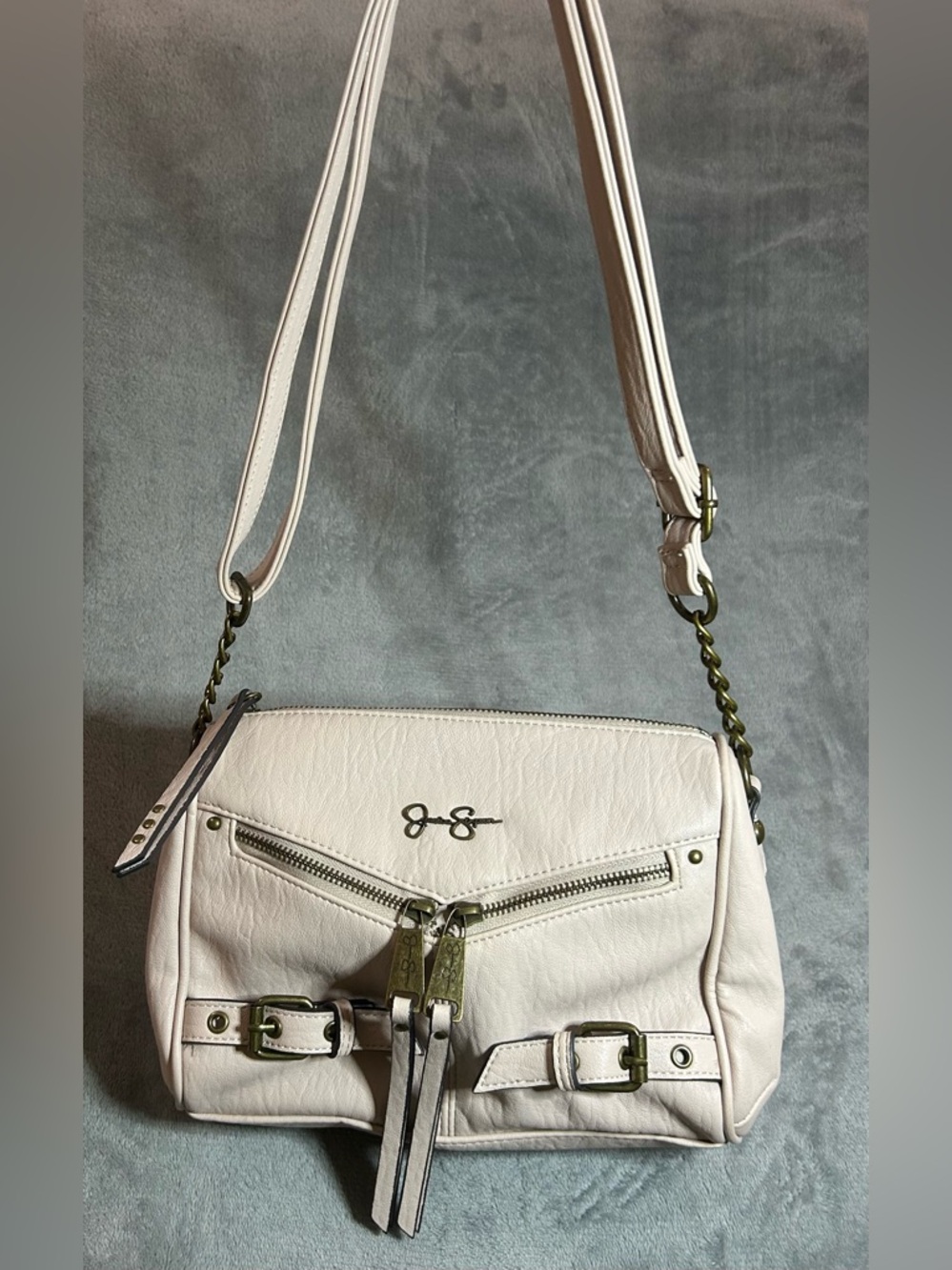 Jessica Simpson White Shoulder Bag